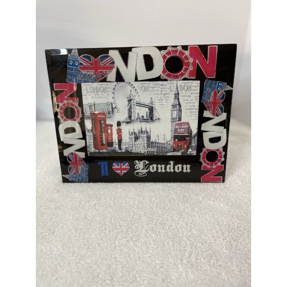 Photo Frame London British Souvenir Gift Holds 5 X  4 Photo